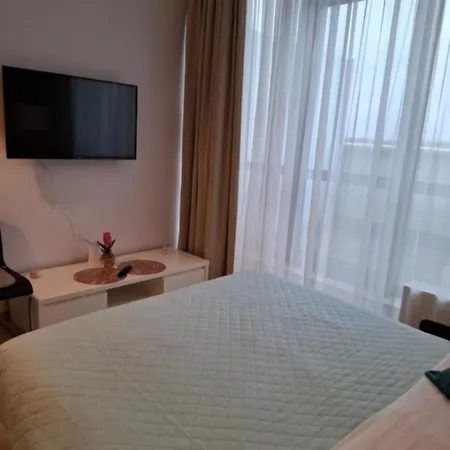 Zlatarooms 409 דירה *